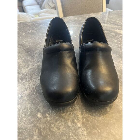 Cherokee Workwear  Clogs Black Leather Shoes size 8 - Picture 1 of 11
